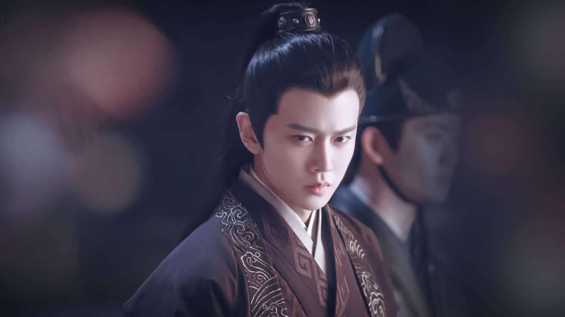 开云体育APP下载-_勇士开启疯狂三分雨，战绩节节攀升_，勇士狂风暴雨